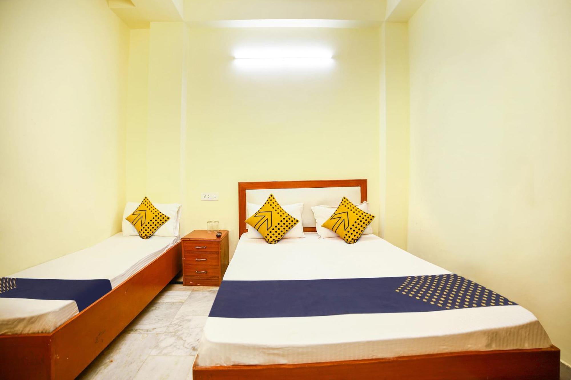 Hotel O City Inn Dx Új-Delhi Kültér fotó