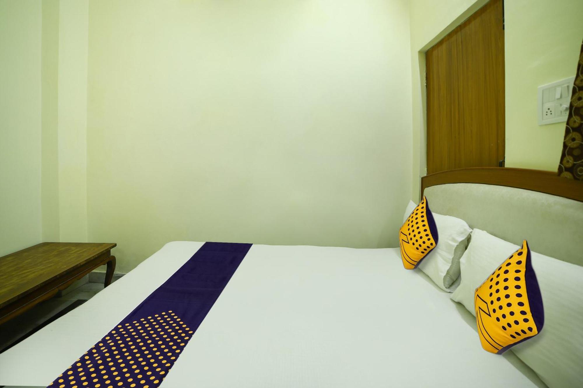 Hotel O City Inn Dx Új-Delhi Kültér fotó