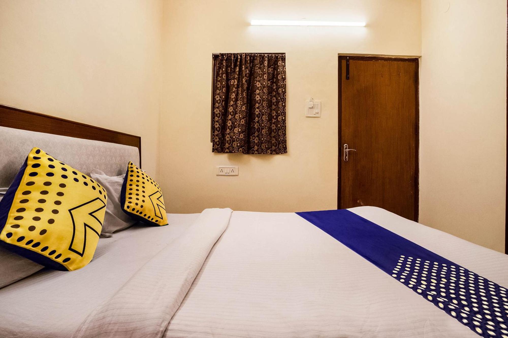 Hotel O City Inn Dx Új-Delhi Kültér fotó