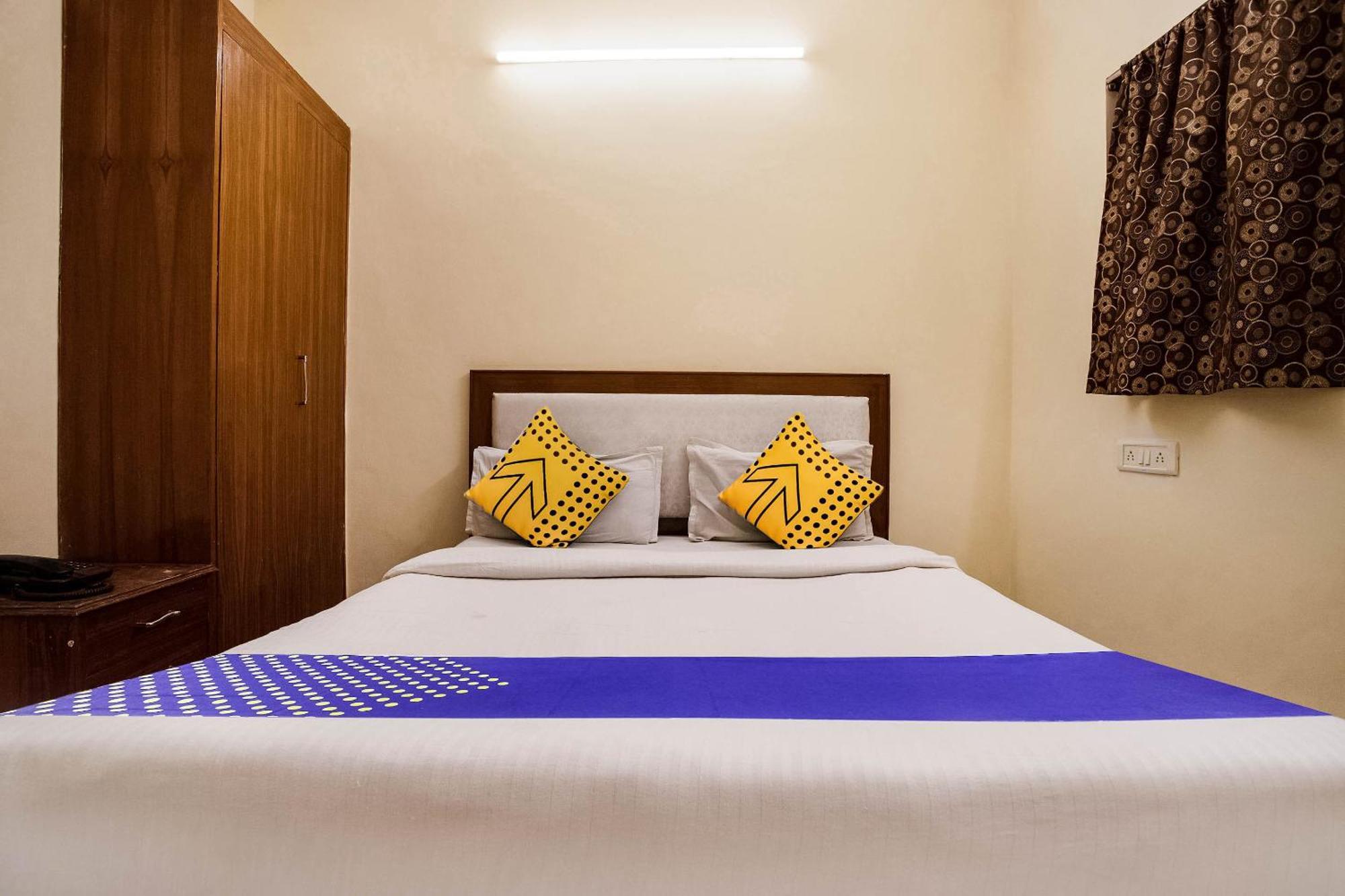 Hotel O City Inn Dx Új-Delhi Kültér fotó