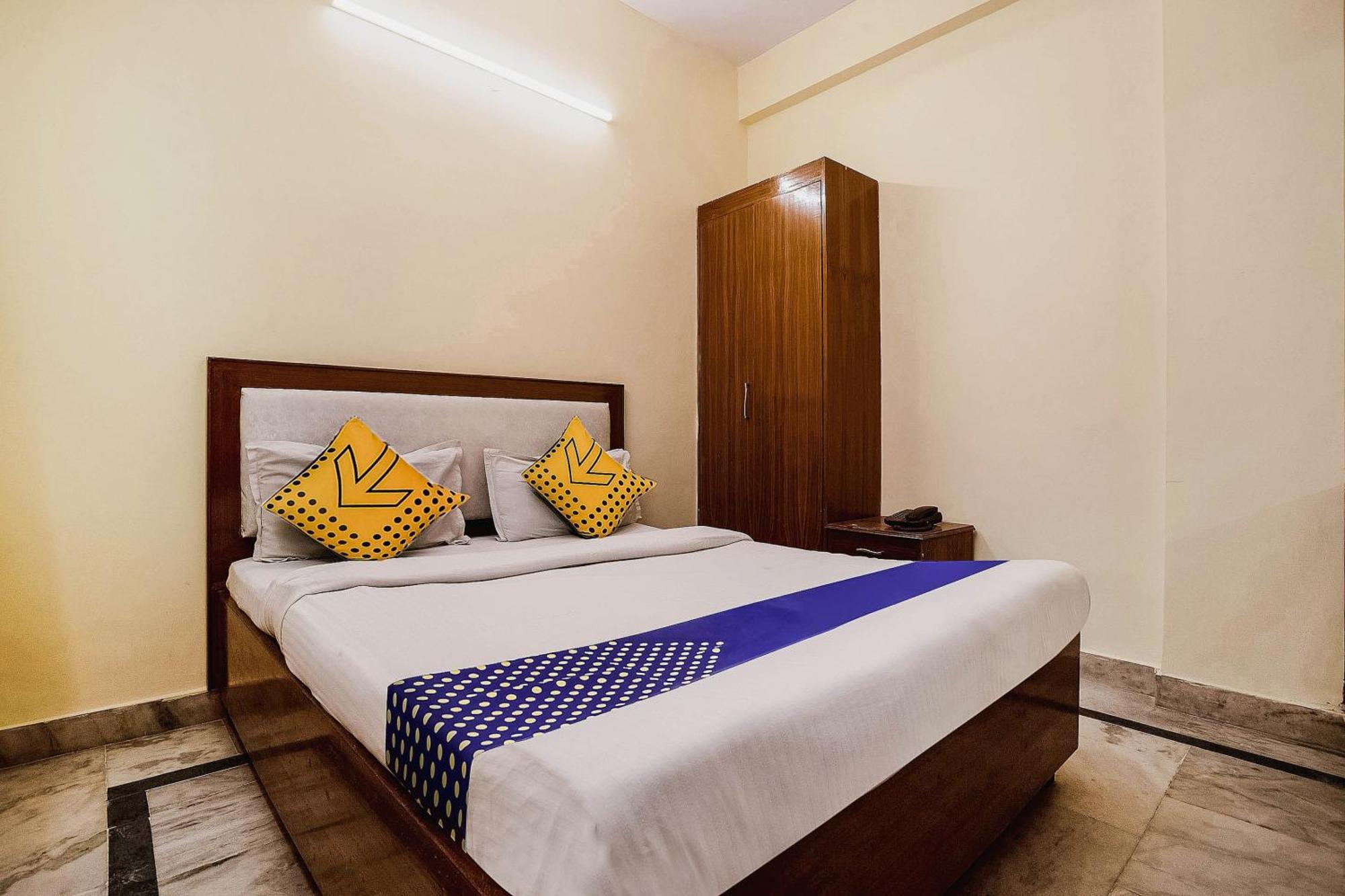 Hotel O City Inn Dx Új-Delhi Kültér fotó